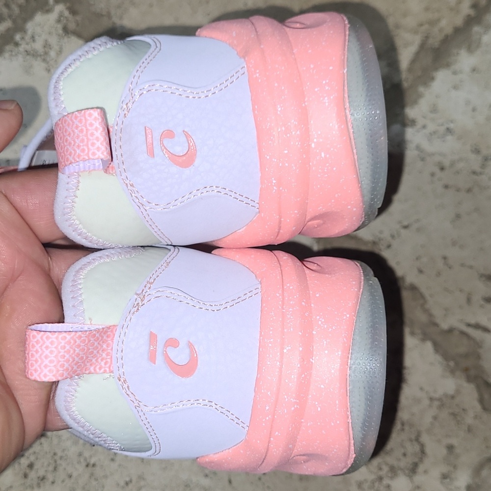Clove Limited Edition Quartz Nursing Sneakers Size 8.5 and 8 Women’s - Picture 5 of 8